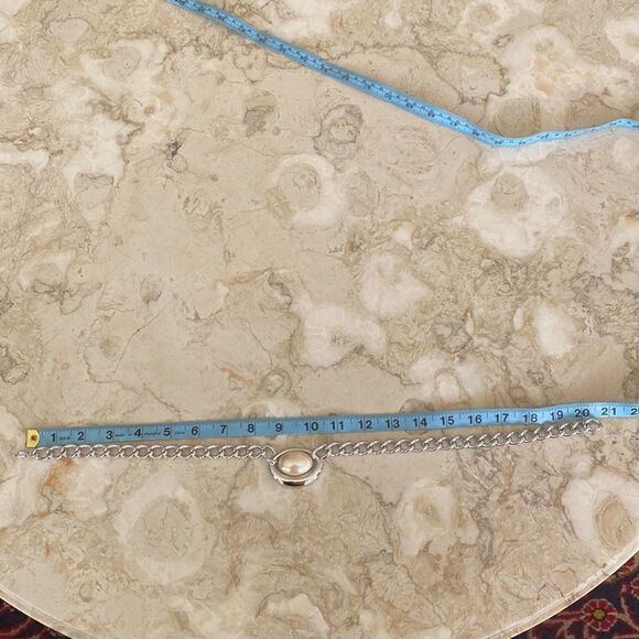 Monet Chunky Silver Tone Link & Pearl Necklace - Picture 9 of 9